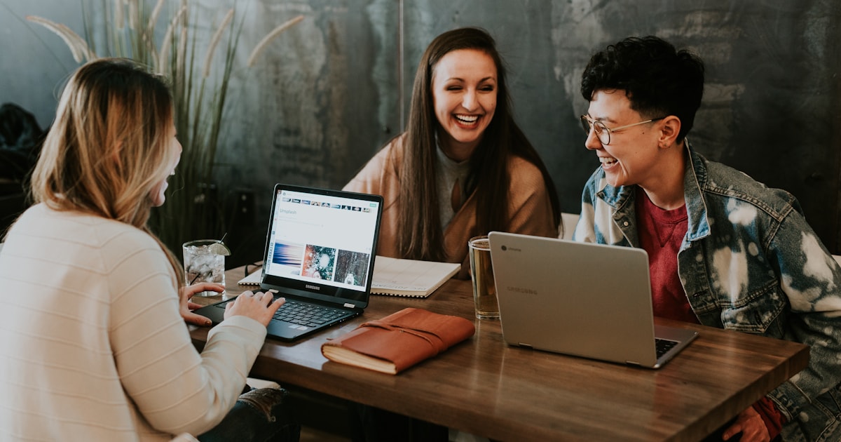 How to Renew Your UAE Work Visa — Step-by-Step Guide for Expats